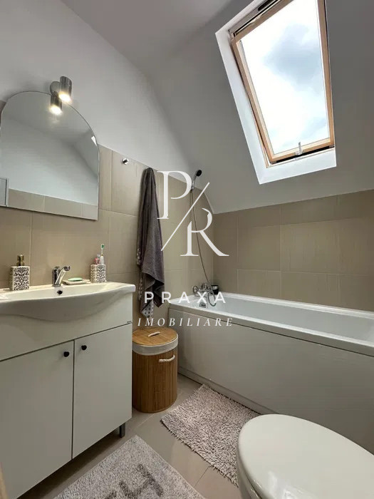 De inchiriat apartament modern 2 camere, mobilat utilat, bloc nou, zona Lacului!