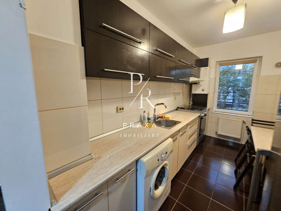 Apartament 2 camere decomandate, 54 mp, parter inalt, 2 parcari, zona Terra!