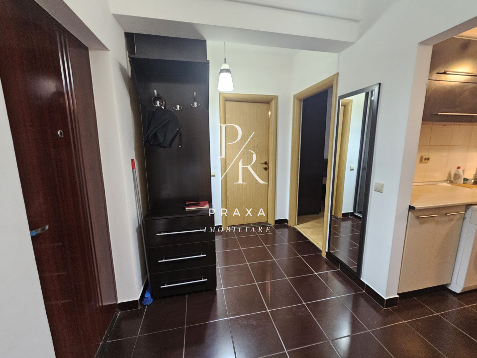 Apartament 2 camere decomandate, 54 mp, parter inalt, 2 parcari, zona Terra!