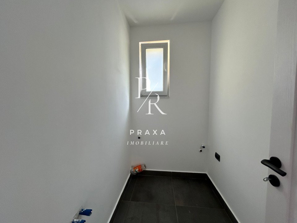 Apartament de 3 camere, semidecomandat , 62 MP, Finisat