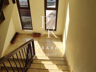 Apartament 2 camere, semidecomandat, etaj 1, zona  Eroilor