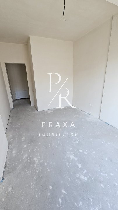 Apartament 2 camere, semifinisat, parcare,balcon, bloc cu lift, zona Eroilor