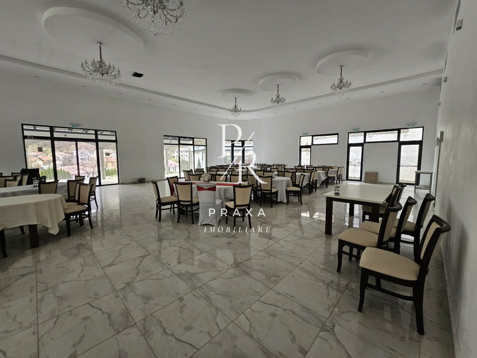 EXCLUSIVITATE! Teren de vanzare, 5.000 mp+ Restaurant mobilat si utilat!
