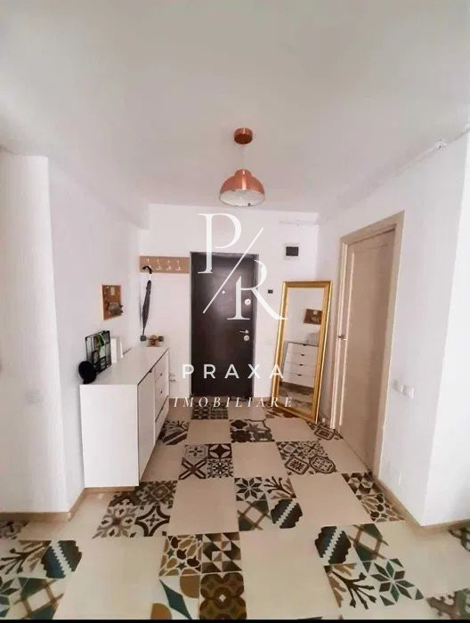 Apartament modern 3 camere, mobilat, terasa, parcare, zona V.Garbaului - VIVO!