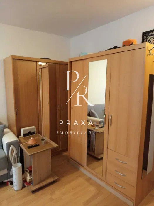 OCAZIE! Apartament 1 camera, 35mp, parcare, etaj intermediar, zona Florilor!