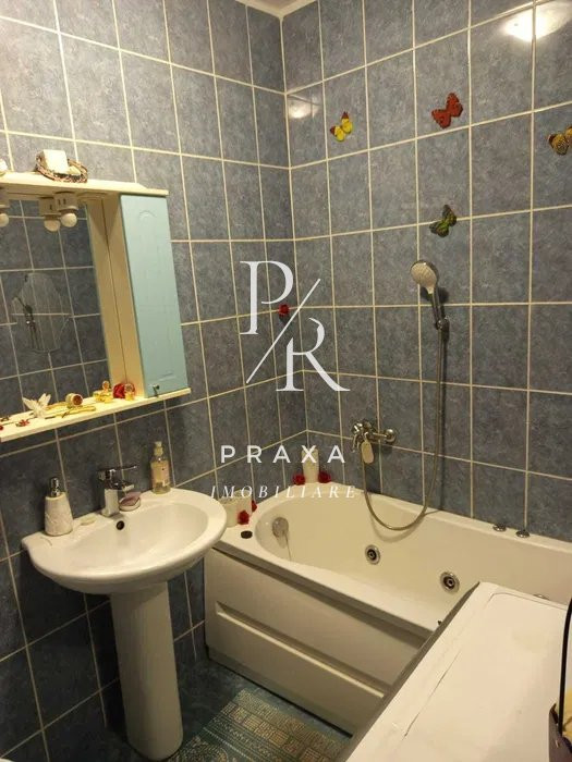 OCAZIE! Apartament 1 camera, 35mp, parcare, etaj intermediar, zona Florilor!
