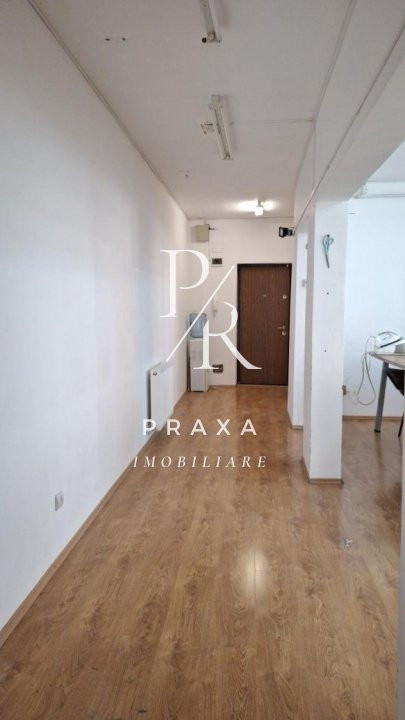 Spatiu comercial 57 mp utili ,zona centrala Eroilor, parcare