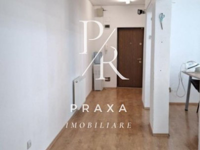 Spatiu comercial 57 mp utili ,zona centrala Eroilor, parcare