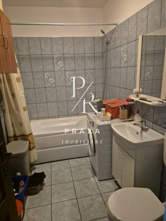 Apartament 35 mp utili, finisat, balcon, zona Porii