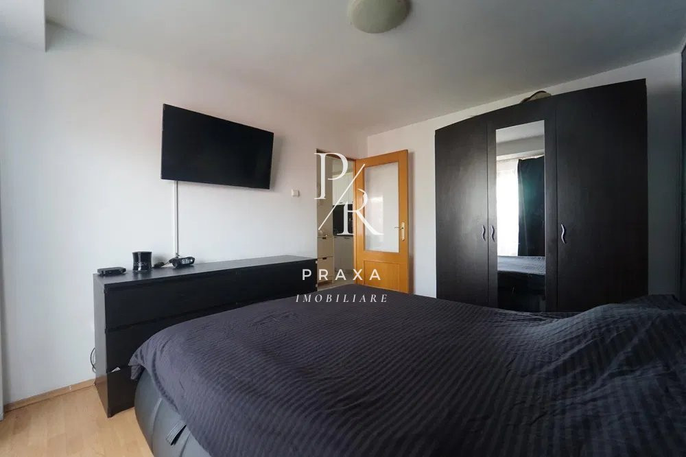 Apartament 2 camere, etaj 1, semidecomandat,finisat, parcare, zona Teilor