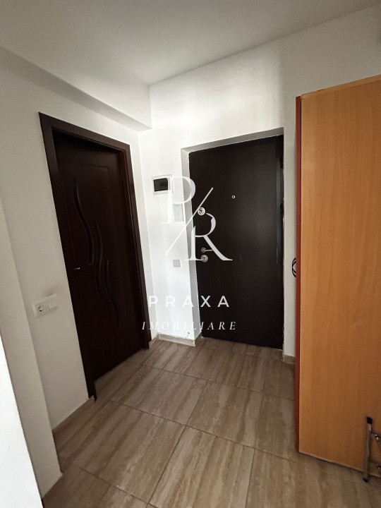 OCAZIE! Apartament 2 camere, mobilat, et intermediar, parcare, lift, zona LIDL!