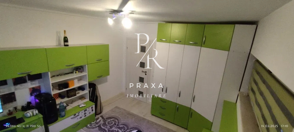 Aparament 3 camere 62 mp, etaj 2, balcon, parcare, zona Sub Cetate