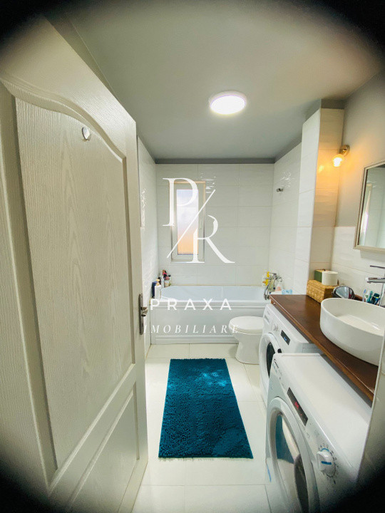 Apartament 2 camere 53 mp,decomandat, parcare, GRADINA 120 mp zona Terra