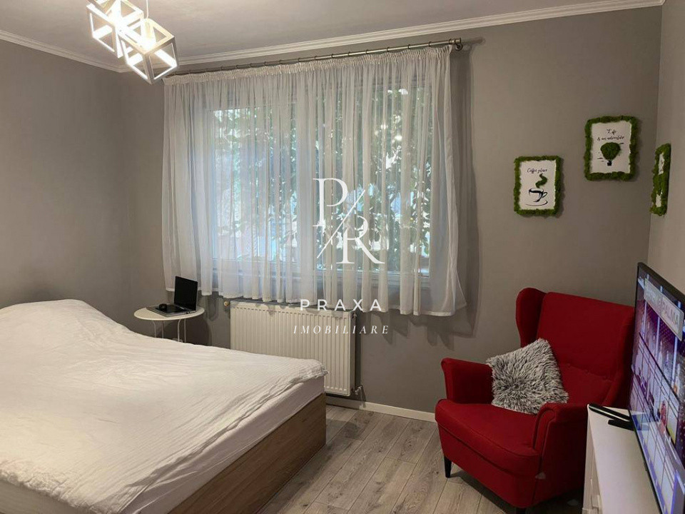 Apartament de inchiriat, 2 camere decomandate, 49 mp, parcare zona Florilor!