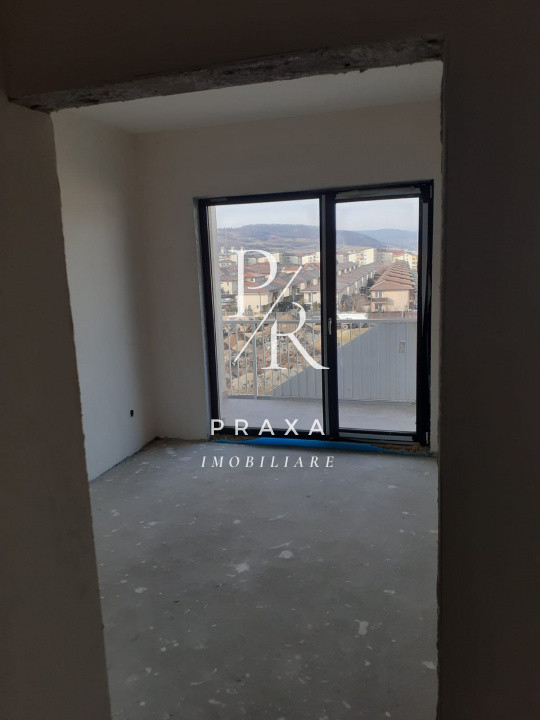 Apartament 2 camere, 45 mp, semifinisat, garaj, zona Eroilor!