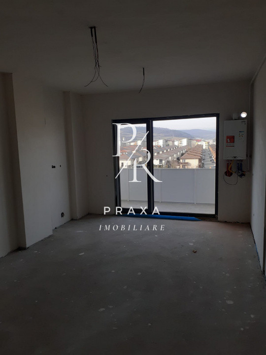 Apartament 2 camere, 45 mp, semifinisat, garaj, zona Eroilor!