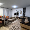 Apartament de 4 camere, 68 mp , gradina de 38 mp, 2 parcari, zona Eroilor! 