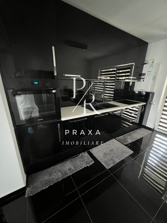 Casa tip duplex cu garaj, ultrafinisata, zona centrala Floresti!