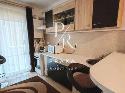Apartament de inchiriat, 1 camera decomandat, 31 mp, balcon, etaj 2, zona Porii!