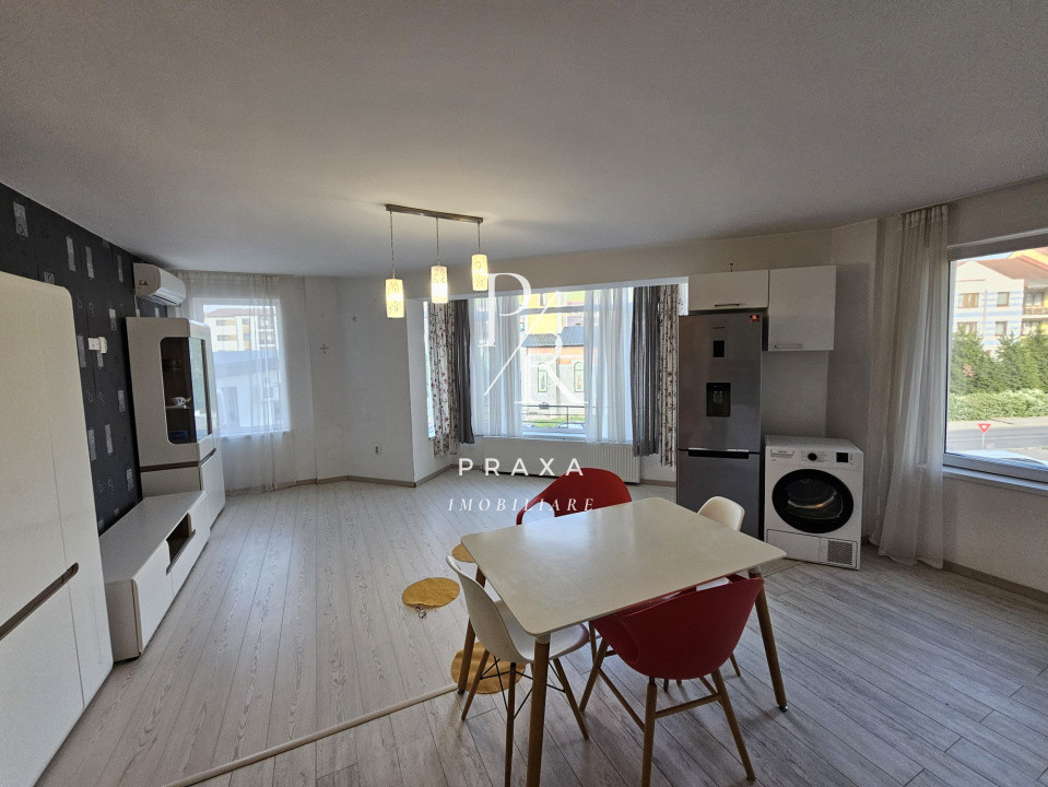 Apartament 3 camere, 70 mp, mobilat, parcare, Zona Eroilor, Floresti!