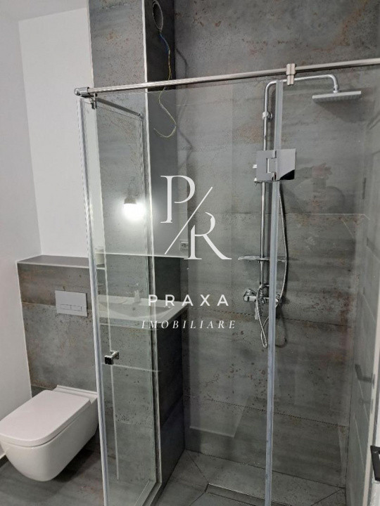 Apartament 2 camere, semidecomandat,finisat, etaj 1, zona Cetatii