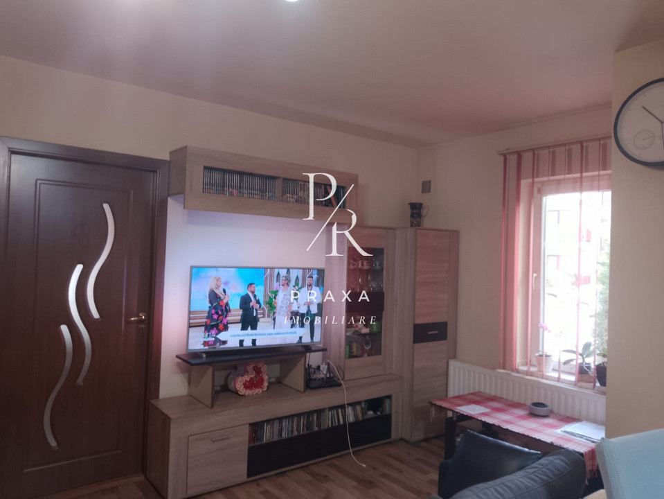 Apartament 3 camere, 58mp, mobilat utilat, parcare, zona Terra - Sesul de Sus!