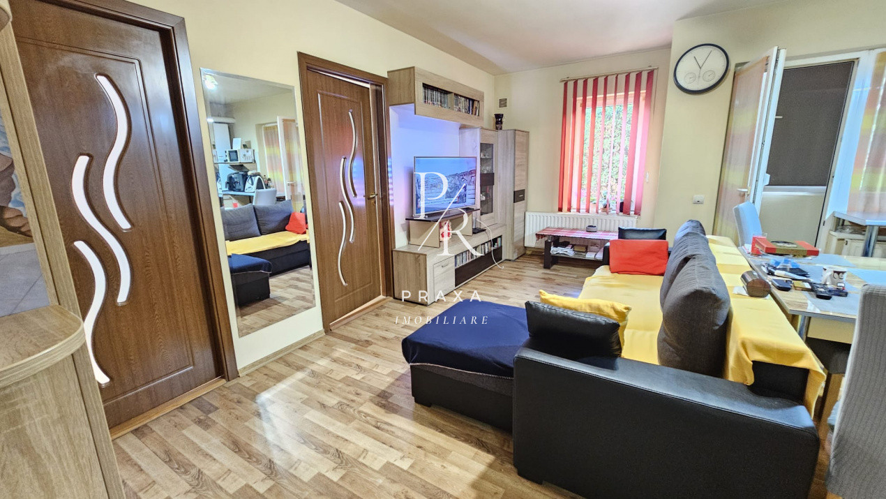 Apartament 3 camere, 58mp, mobilat utilat, parcare, zona Terra - Sesul de Sus!