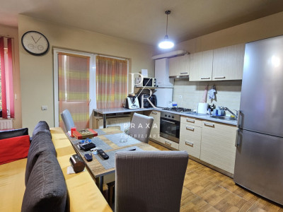 Apartament 3 camere, 58mp, mobilat utilat, parcare, zona Terra - Sesul de Sus!