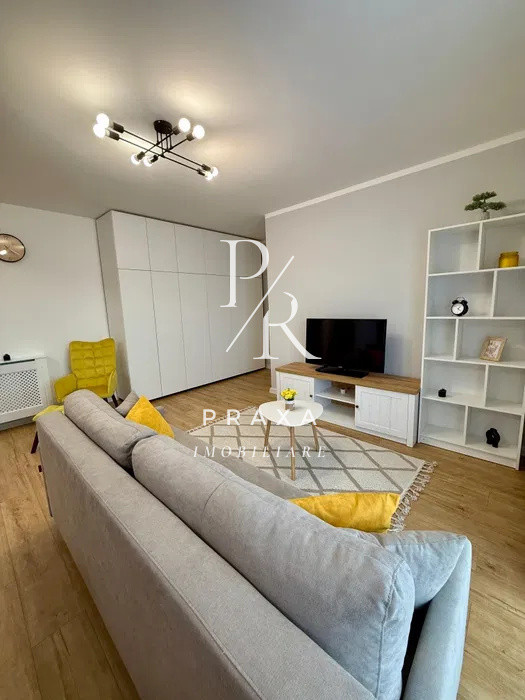 Apartament 2 camere,finisat, mobilat, etaj 2, balcon, zona Eroilor