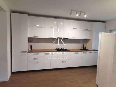 Unitate duplex 147 mp, mobilat, utilat zona Parcului Poligon, Floresti