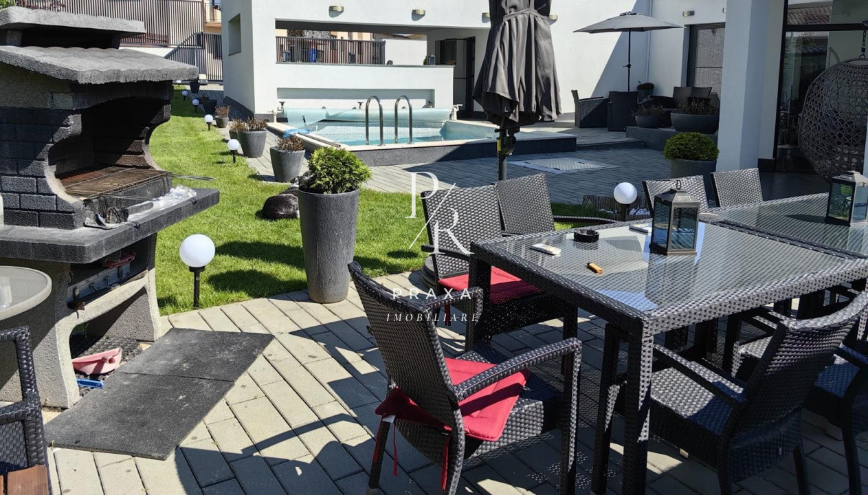 Casa, 175 mp, 1000 mp curte, 4 parcari, piscina, garaj, panouri solare,Floresti!