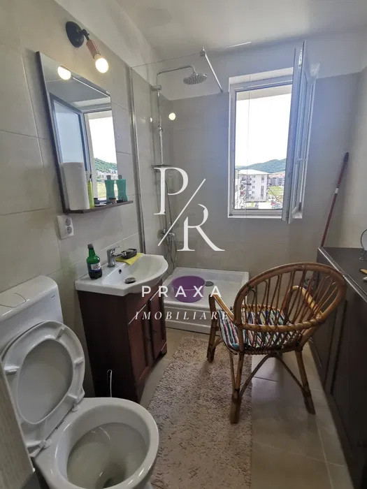 Apartament 2 camere, bloc nou cu lift, mobilat utilat, parcare, zona Urusagului!