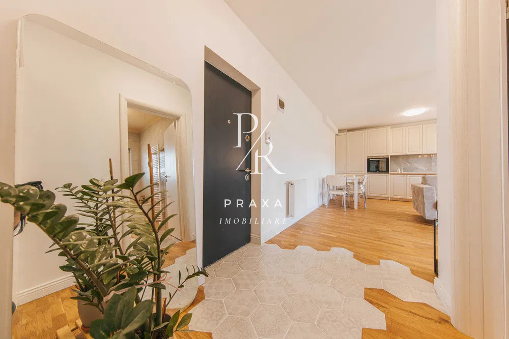 Apartament modern 2 camere, terasa 50mp, bloc nou, mobilat utilat, zona Terra!