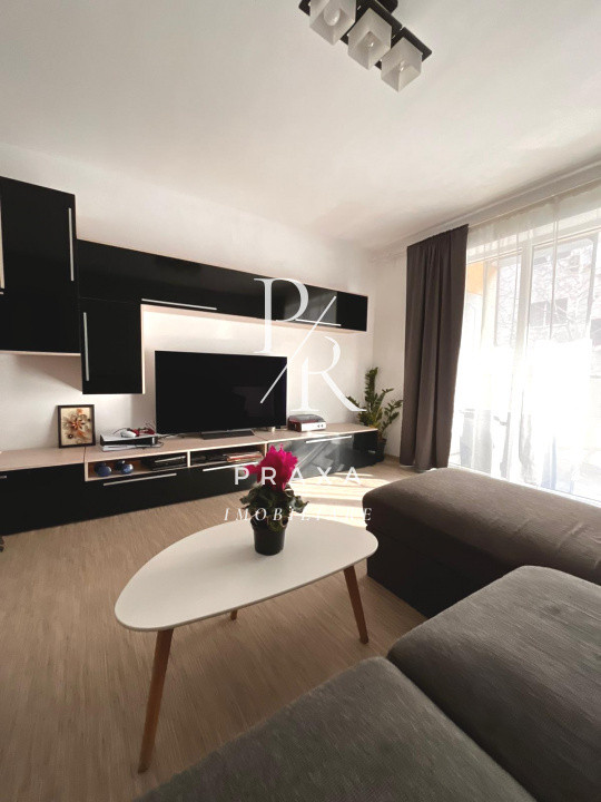 Apartament 2 camere decomandat, mobilat, etaj 1, zona centrala, Floresti