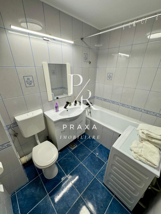 Apartament 2 camere, 39 mp, parcareoptional, aer conditionat, zona Florilor!