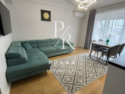 Apartament 3 camere, finisat, mobilat, modern, terasa generoasa, zona Cetatii