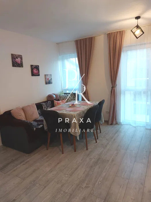 Apartament 2 camere, mobilat, utilat, balcon, parcare, zona Porii 