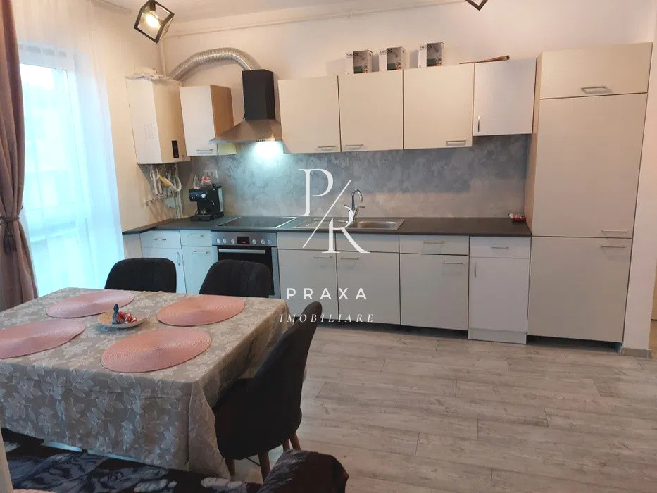 Apartament 2 camere, mobilat, utilat, balcon, parcare, zona Porii 