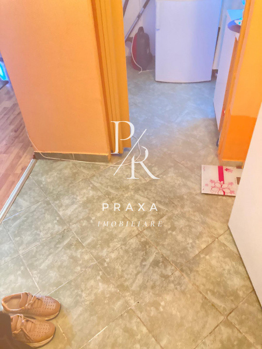 Apartament de vanzare 35 mp zona Ioan Rus!