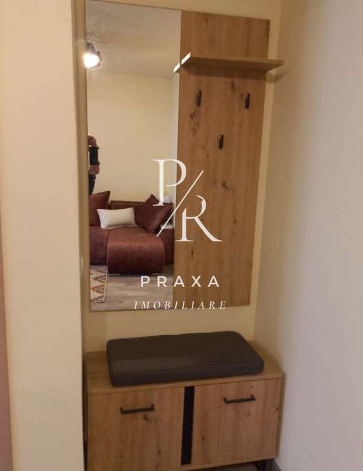 Apartament de inchiriat 2 camere cu parcare subterana!