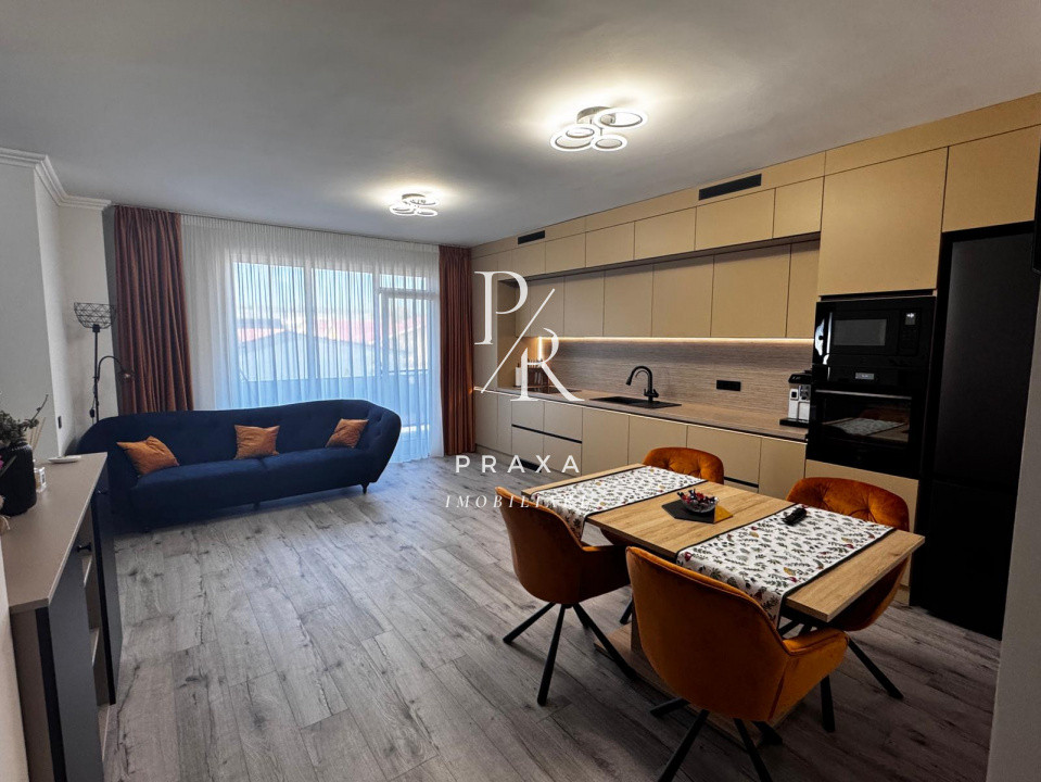 Apartament de vanzare 3 camere LUX,  zona parc Poligon!