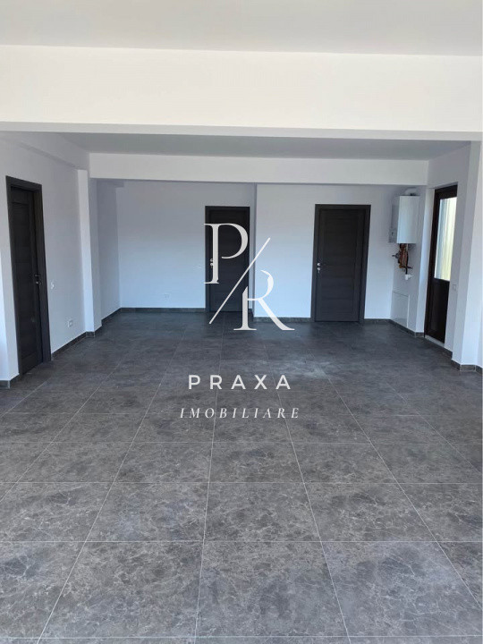 Spatiu comercial de inchiriat  la casa, 83 mp cu 2 intrari!