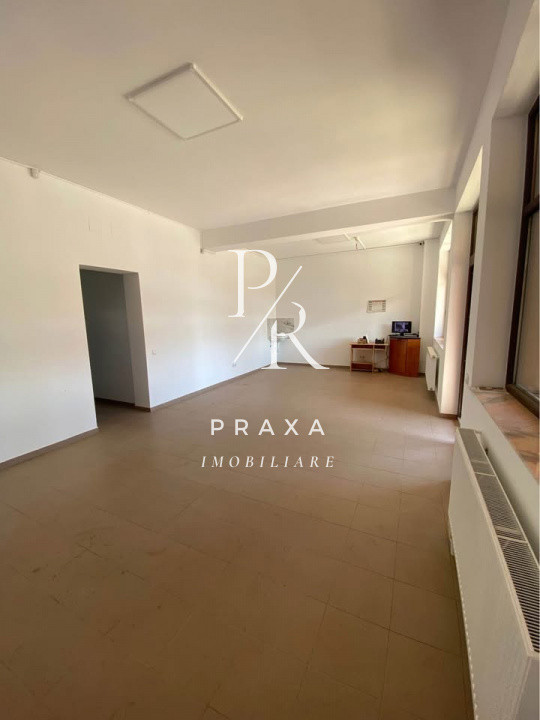 Spatiu comercial de inchiriat  la casa, 83 mp cu 2 intrari!