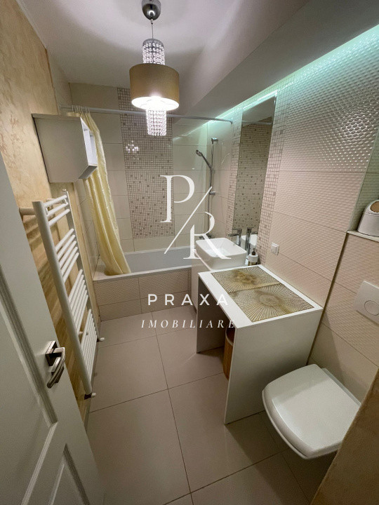 Apartament de ichiriat cu parcare subterana zona VIVO!