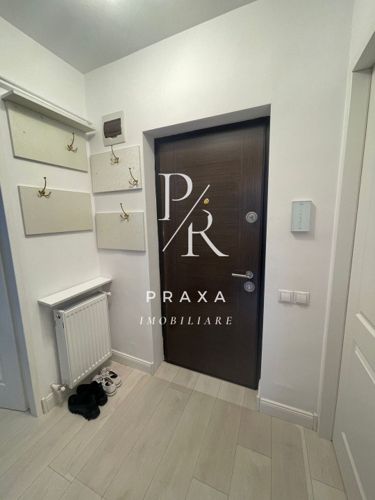 Apartament de ichiriat cu parcare subterana zona VIVO!