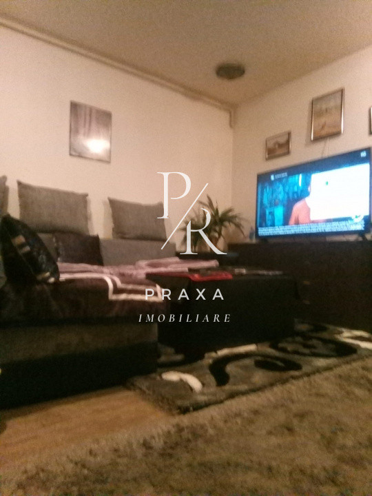 Oportunitate!  Apartament 2 camere semidecomandat, mobilat, zona Florilor