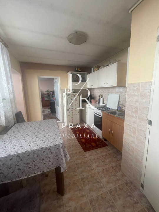 Casa individuala, impreuna cu spatiu comercial amplasata pe un teren de 620 mp!