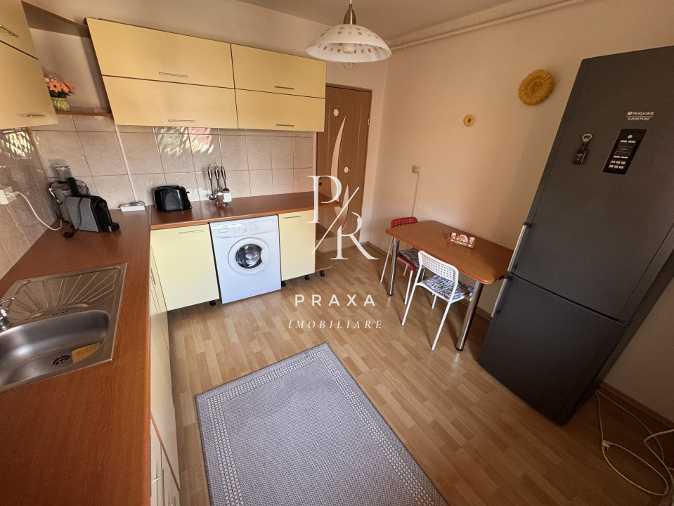 Apartament o camere decomandata, 39 mp, etaj intermediar, zona Eroilor!