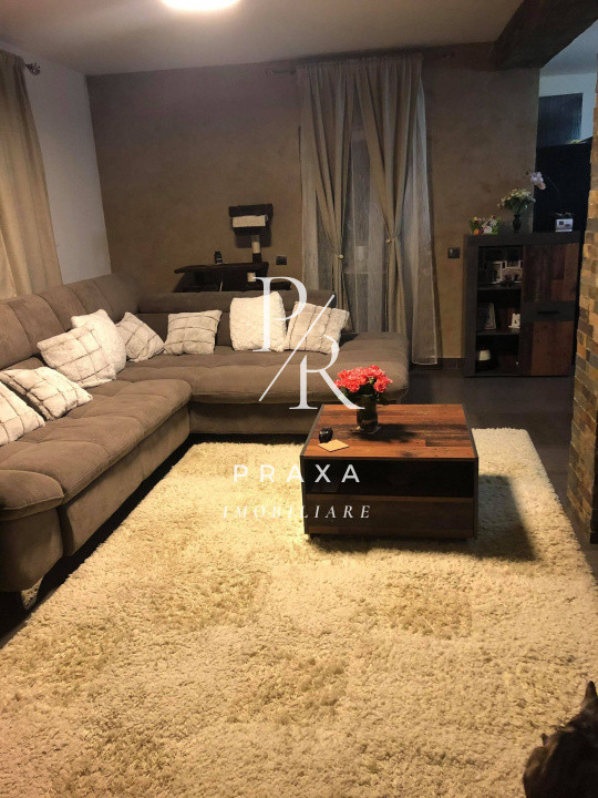 Casa individuala, 4 camere, 137 mp, 300 mp teren, garaj, zona strazii Florilor!