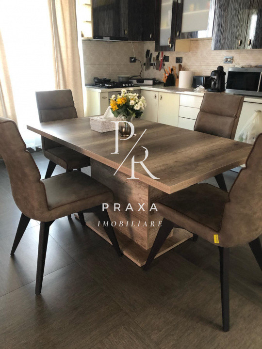 Casa individuala, 4 camere, 137 mp, 300 mp teren, garaj, zona strazii Florilor!